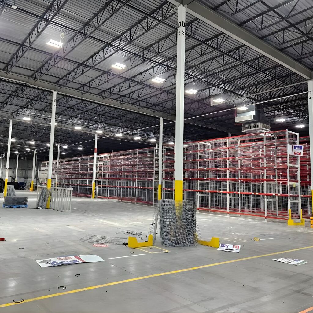 1,200-Bay Warehouse Decommissioning & Asset Recovery